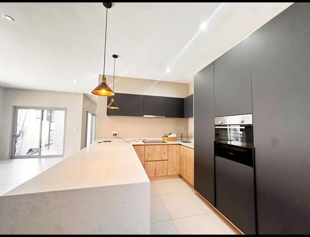 3 BEDROOM PROPERTY TO RENT IN BRYANSTON